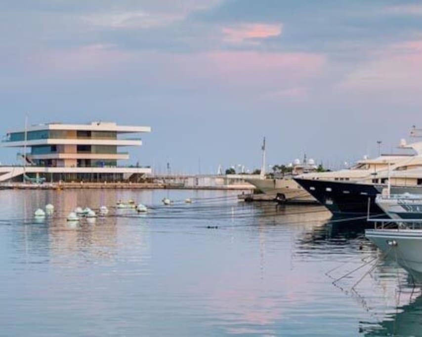 Apartamento En La Playa Las Arenas +Wifi+Ac Valencia Exterior photo